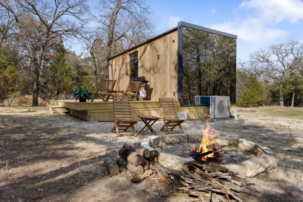 glamping near Dallas